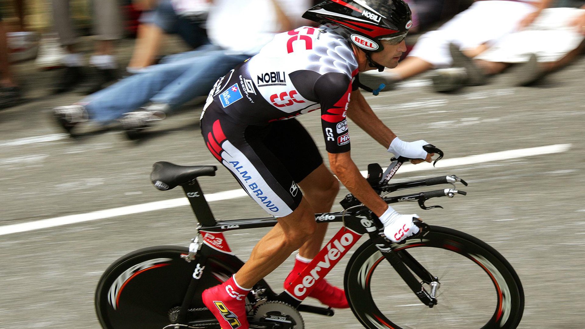 当东契奇统治达拉斯之夜，西甲国家德比在另一个维度上演